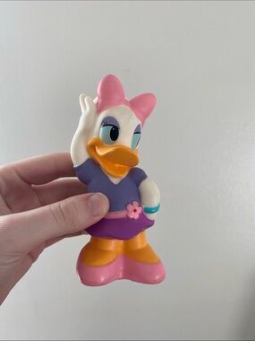 Daisy Duck Bath Toy